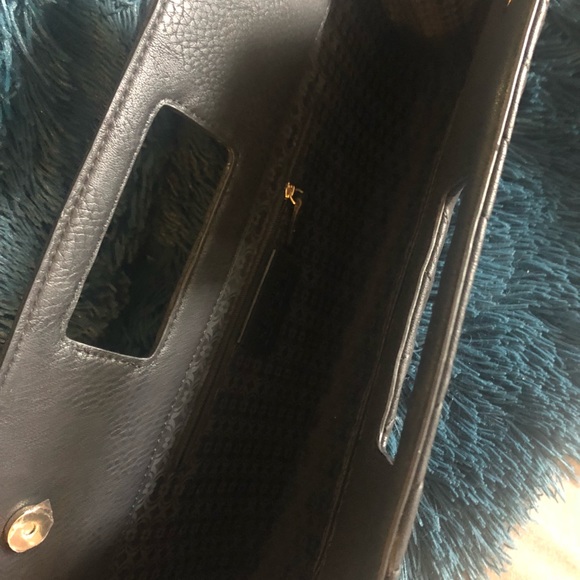 🖤Black Chevron Stitching Clutch NWOT🖤👝👑 - Picture 2 of 2